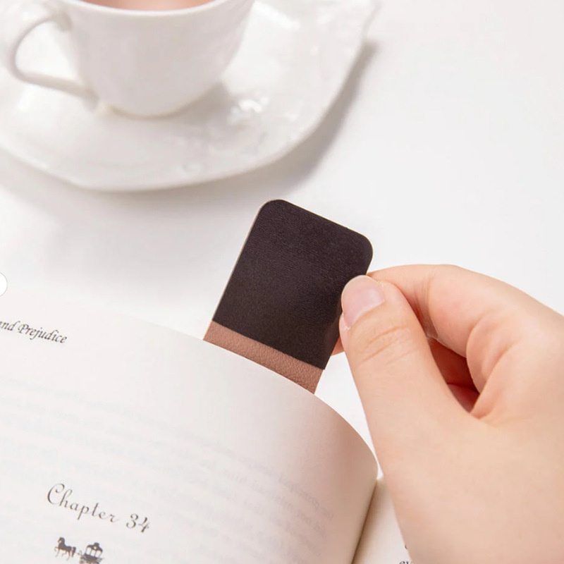فاصل كتب مغناطيسي من الجلد الف - مراجعة Bookmark Magnetic Clip وسعره